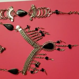 Silver and black stone necklace and bracelet set